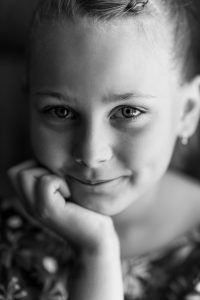 regard fille